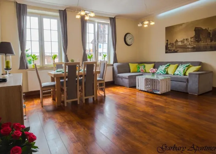 Bayside Apartments Maincity